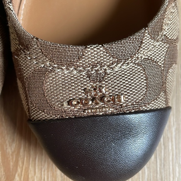 Coach Women's Brown and Black Flats - Picture 4 of 8